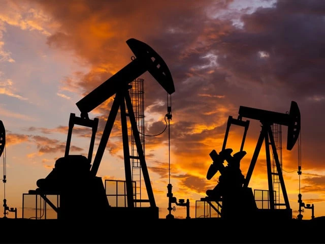 Petrol Falls 43 Paisa as Diesel Rises Again