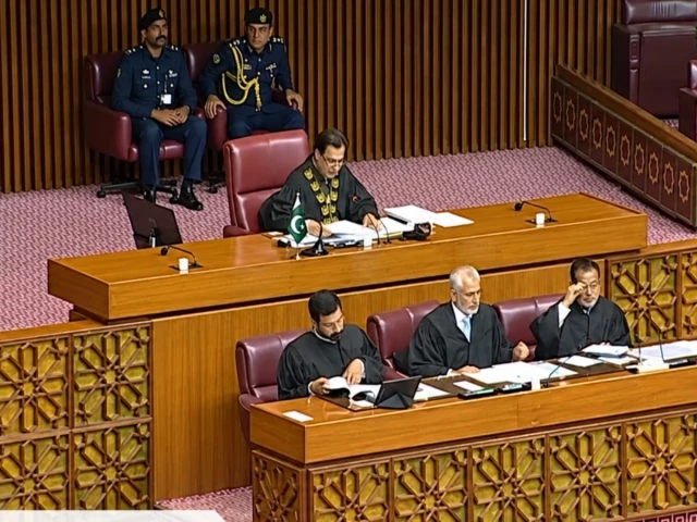 A government chamber during a formal sitting, illustrating a report on Islamabad local government elections